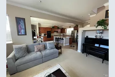 4925 Paramount Way, Fairfield, CA 94534 - Photo 8