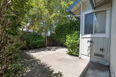 7 Meridian Circle, Rohnert Park, CA 94928 - Photo 26