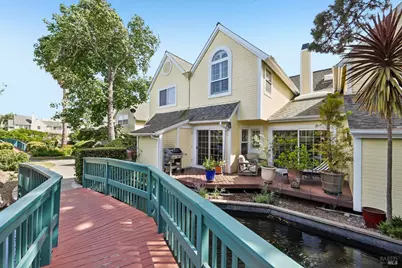 260 Marina Village Way, Benicia, CA 94510 - Photo 38