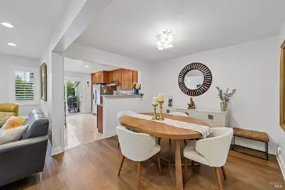 260 Marina Village Way, Benicia, CA 94510 - Photo 12