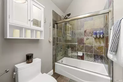 260 Marina Village Way, Benicia, CA 94510 - Photo 22