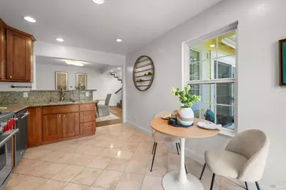 260 Marina Village Way, Benicia, CA 94510 - Photo 10