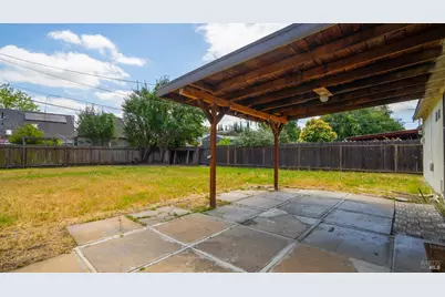 337 Colorado Street, Fairfield, CA 94533 - Photo 12