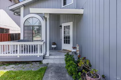 7510 Monet Place, Rohnert Park, CA 94928 - Photo 2