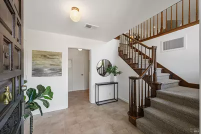 501 Willow Court, Novato, CA 94945 - Photo 4