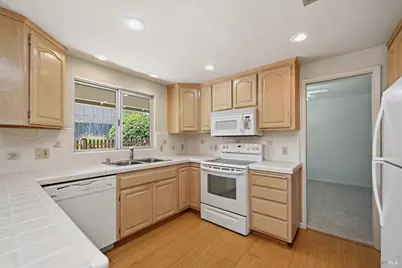 316 Green Field Circle, Santa Rosa, CA 95409 - Photo 10