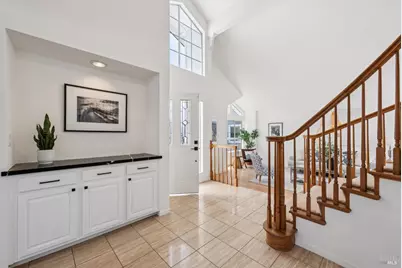 35 Caribe Isle, Novato, CA 94949 - Photo 10