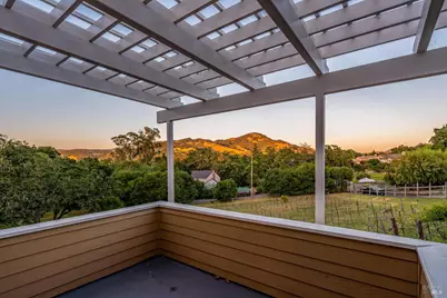 4548 Fable Court, Santa Rosa, CA 95404 - Photo 2