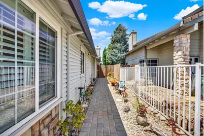 315 Regency Circle, Vacaville, CA 95687 - Photo 8