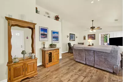 315 Regency Circle, Vacaville, CA 95687 - Photo 10
