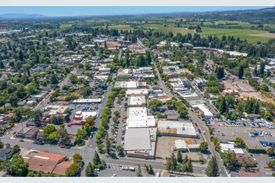 436 Center Street, Healdsburg, CA 95448 - Photo 30