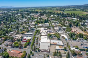 436 Center St, Healdsburg, CA 95448 - Photo 30