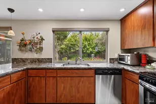 6505 Stonecroft Terrace, Santa Rosa, CA 95409 - Photo 14