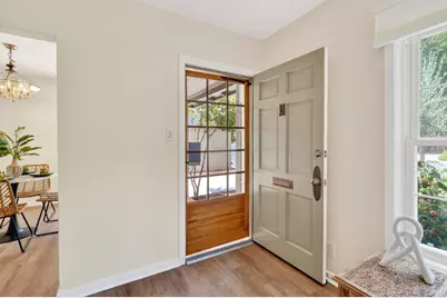 2022 Augustan Avenue, Santa Rosa, CA 95404 - Photo 2