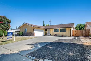 381 Lily St, Fairfield, CA 94533 - Photo 2