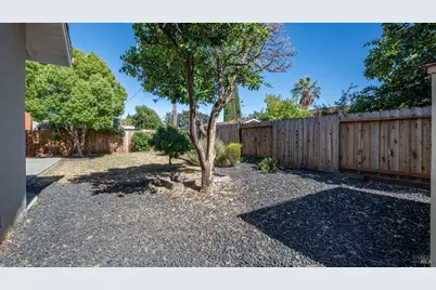 381 Lily Street, Fairfield, CA 94533 - Photo 48
