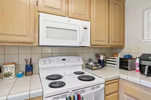 735 Buchanan St, Benicia, CA 94510 - Photo 8