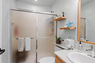 735 Buchanan St, Benicia, CA 94510 - Photo 14