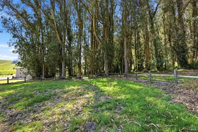 7470 Roblar Road, Petaluma, CA 94952 - Photo 38