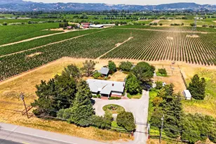 21880 Arnold Dr, Sonoma, CA 95476 - Photo 14