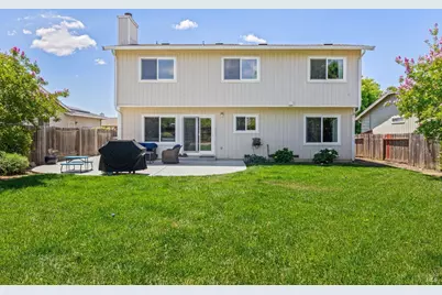 1306 Rebecca Drive, Suisun City, CA 94585 - Photo 34