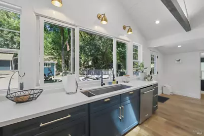 3184 Calistoga Road, Santa Rosa, CA 95404 - Photo 14