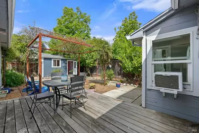 419 N Washington Street, Cloverdale, CA 95425 - Photo 18