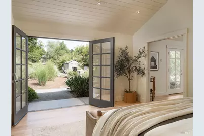 555 Magnolia Avenue, Petaluma, CA 94952 - Photo 52