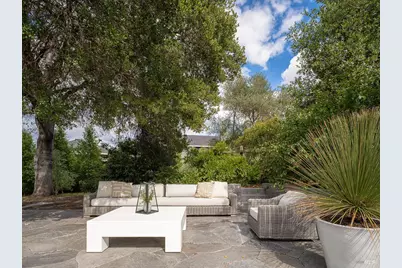 555 Magnolia Avenue, Petaluma, CA 94952 - Photo 26