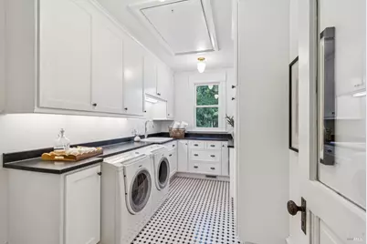 325 Fitch Street, Healdsburg, CA 95448 - Photo 56