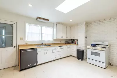 787 Central Avenue, Napa, CA 94558 - Photo 14