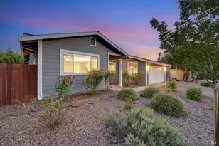 6086 Dinah Ct, Rohnert Park, CA 94928 - Photo 4