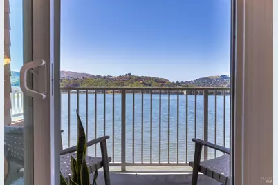 120 Seminary Drive #2E, Mill Valley, CA 94941 - Photo 2
