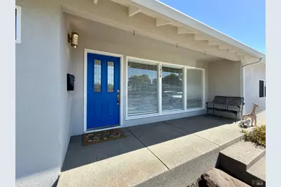1858 Hemlock Street, Napa, CA 94559 - Photo 2