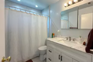 1858 Hemlock St, Napa, CA 94559 - Photo 14