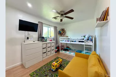 1858 Hemlock Street, Napa, CA 94559 - Photo 16