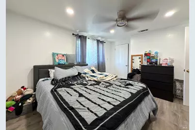 1858 Hemlock Street, Napa, CA 94559 - Photo 24