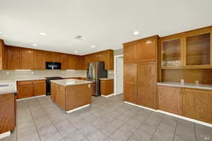 582 Picasso Ct, Fairfield, CA 94534 - Photo 20