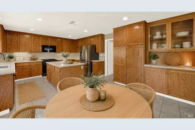 582 Picasso Court, Fairfield, CA 94534 - Photo 4