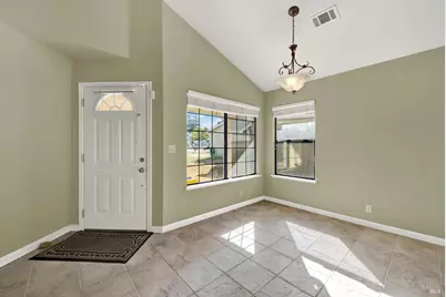 2405 Topgallant Court, Fairfield, CA 94534 - Photo 6