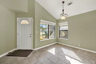2405 Topgallant Ct, Fairfield, CA 94534 - Photo 6