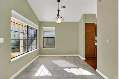 2405 Topgallant Court, Fairfield, CA 94534 - Photo 16