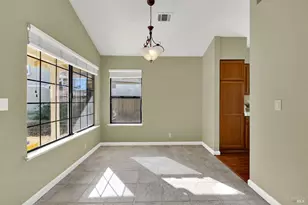 2405 Topgallant Ct, Fairfield, CA 94534 - Photo 16