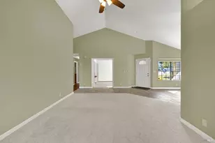 2405 Topgallant Ct, Fairfield, CA 94534 - Photo 12