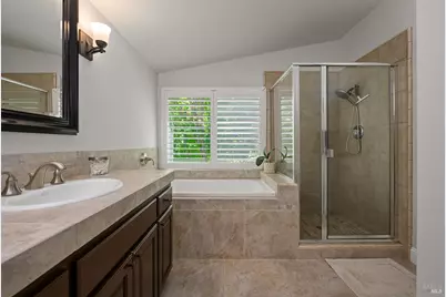 9211 Lakewood Drive, Windsor, CA 95492 - Photo 38