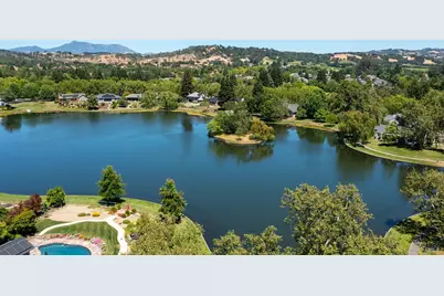 9211 Lakewood Drive, Windsor, CA 95492 - Photo 44