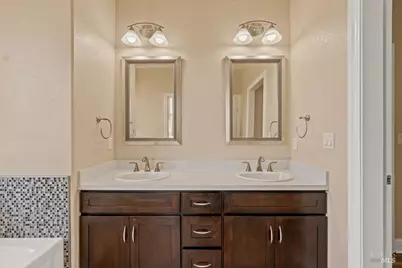 125 Anish Way, Windsor, CA 95492 - Photo 22