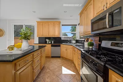 1187 Dutton Avenue, Santa Rosa, CA 95407 - Photo 14