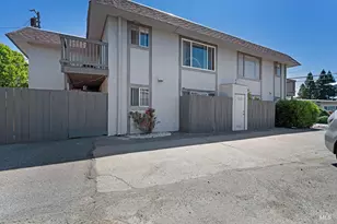 1155 Evans Dr, Santa Rosa, CA 95405 - Photo 6