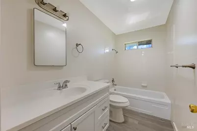 1155 Evans Drive, Santa Rosa, CA 95405 - Photo 28